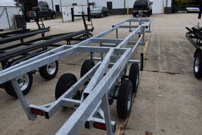 crank up pontoon trailer